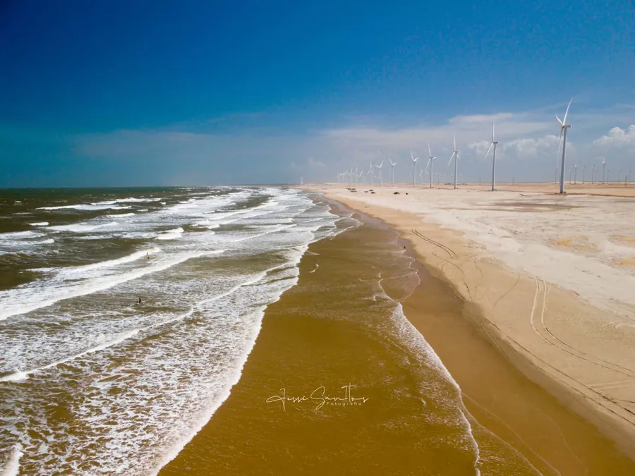 Ponta da Brasília e Praia do Barro Vermelho